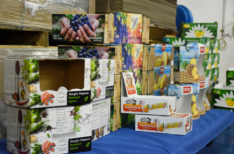 Bespoke packaging with wide format digital printing