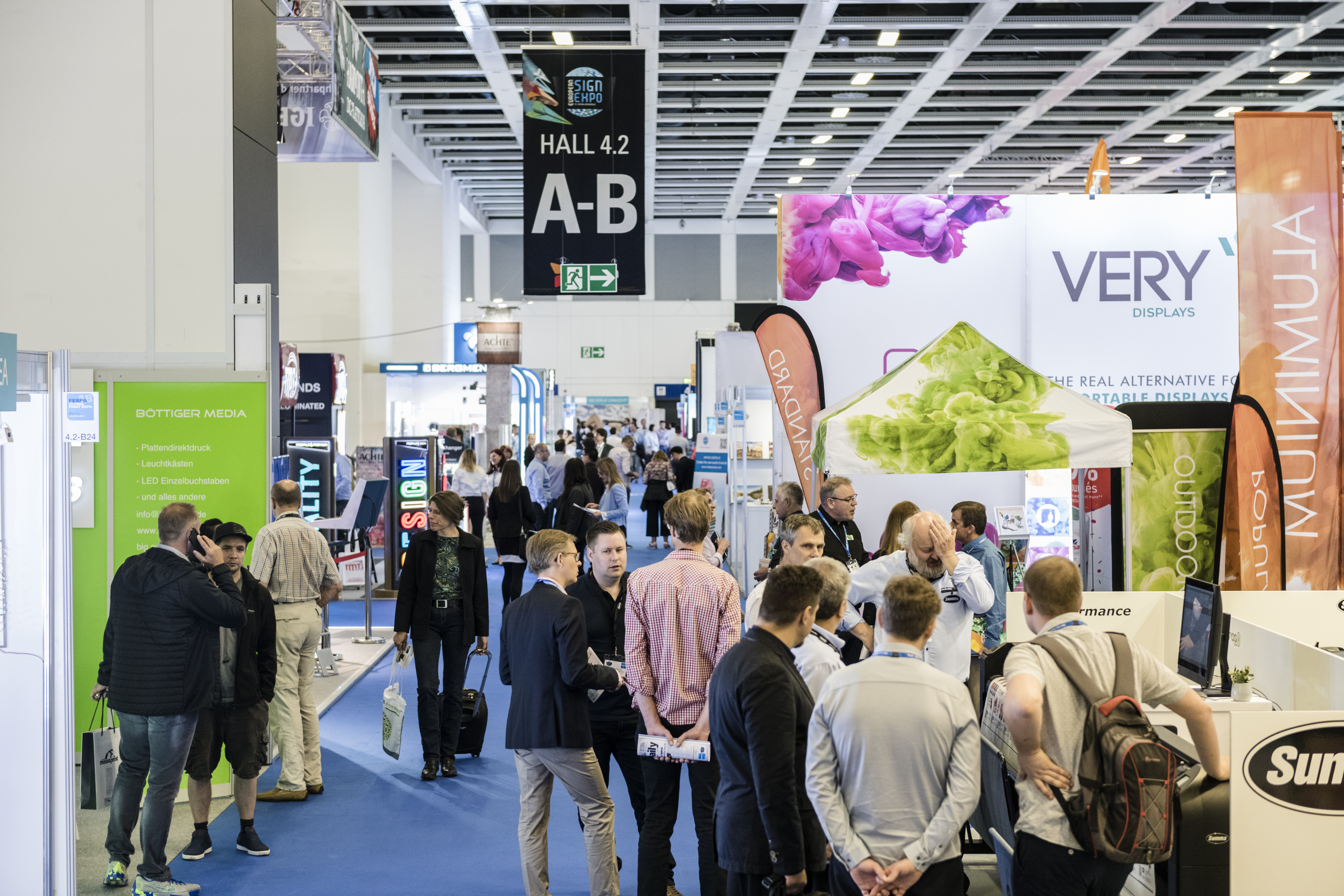 Explore las posibilidades de la señalización no impresa en European Sign Expo 2019