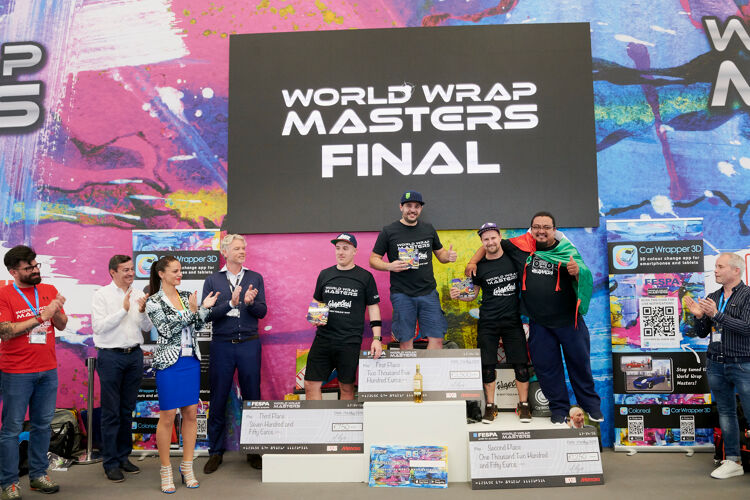 Triain Moldovan auf der Global Print Expo 2019 zum World Wrap Masters-Champion gekrönt