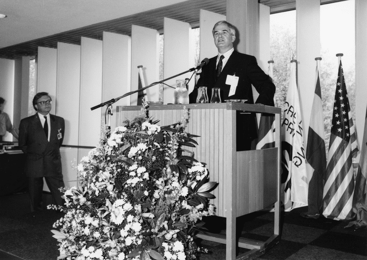 Der frühere FESPA-Präsident Derek Down stirbt leider