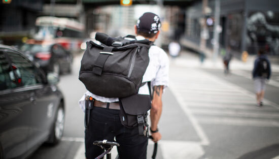 How to choose the best courier for safe shipping
