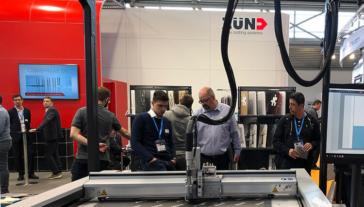 Automation: a popular topic in large format printing