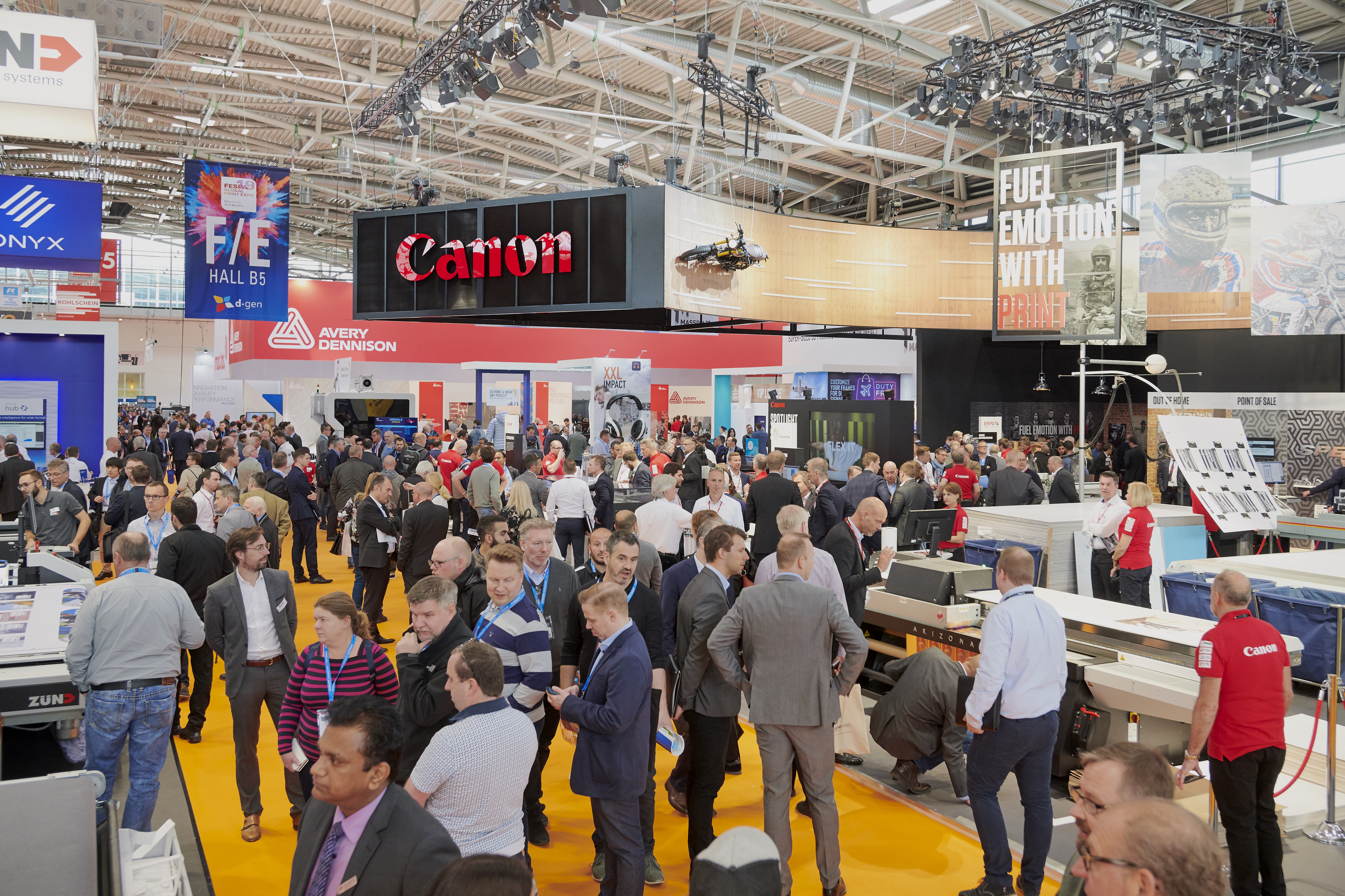 Die Ausstellergemeinschaft stellt sich für die FESPA Global Print Expo 2021 in Amsterdam ein