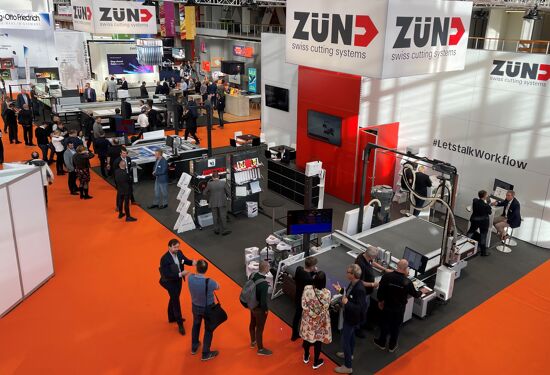 Zünd a FESPA 2022 – Le soluzioni intelligenti aiutano a ottimizzare la produzione