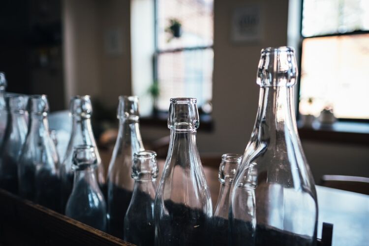 Deinking glass