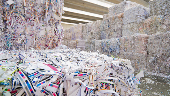 Esplorare le complessità della disinchiostrazione per la stampa e il riciclaggio sostenibili
